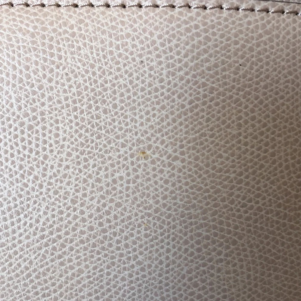 Medium Size Michael Kors Tote - Tan - Picture 8 of 14
